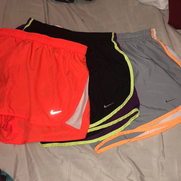 Womens Nike Shorts - Picture 1 of 1